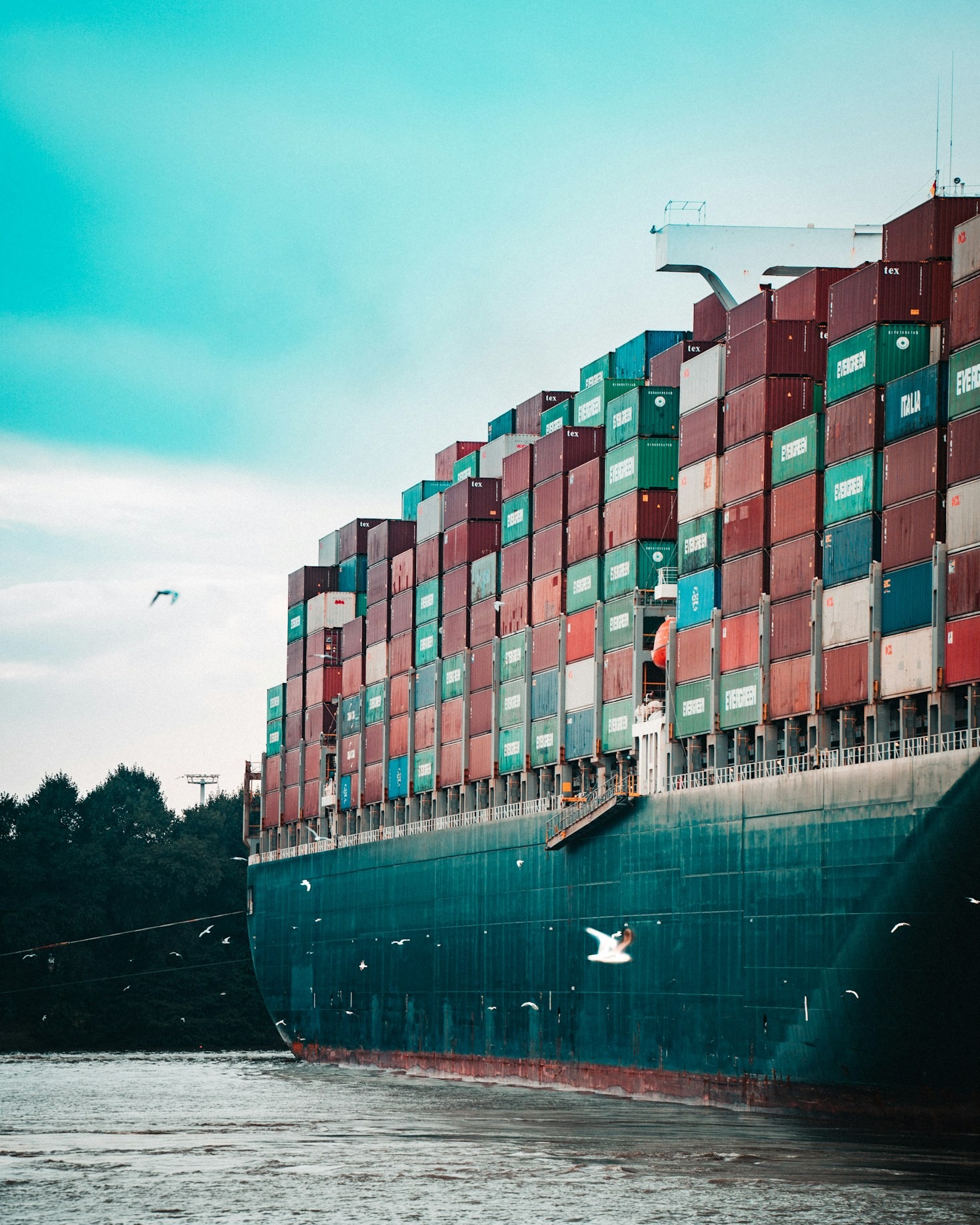 How YosPro Enhances Global Business Connections